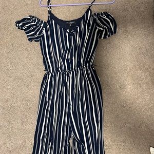 One ❤️ Clothing; size small romper.